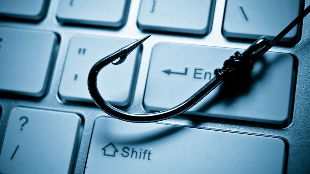 Hackers exploit gmail blue checkmark impacting 1 8 billion google users