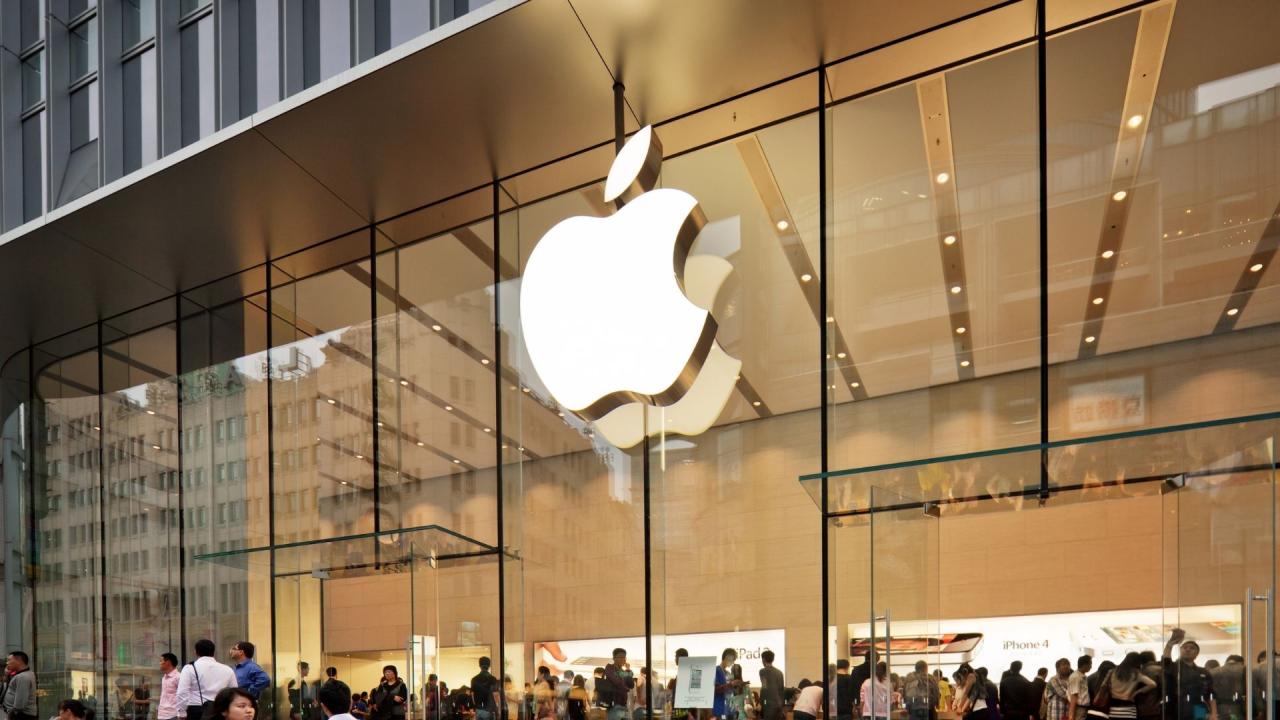 Israel firm which hacks iphones triggers security fears for apple inc