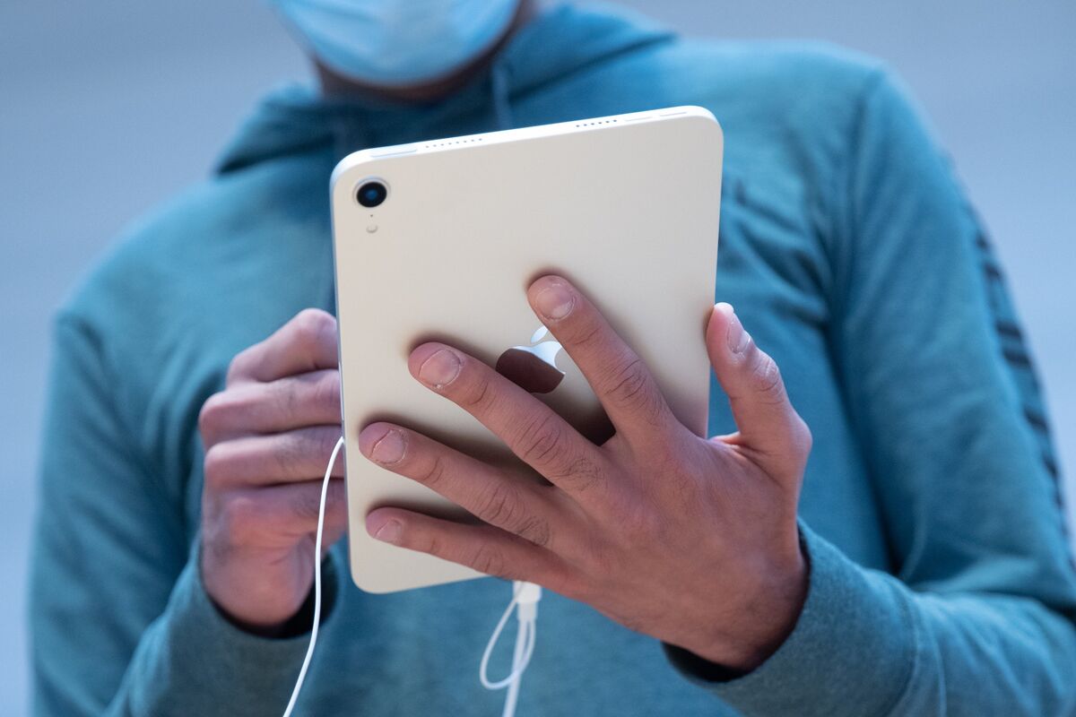 French company sues apple inc over data privacy