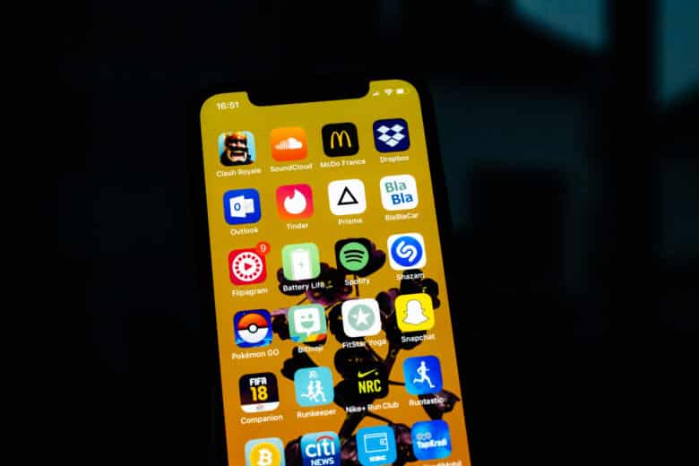 French company sues apple inc over data privacy