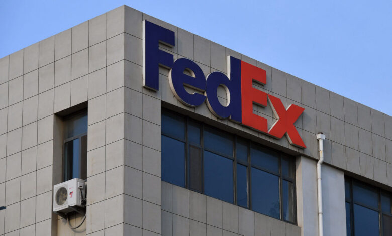 Fedex misleads investors on cyber attack and so faces a lawsuit