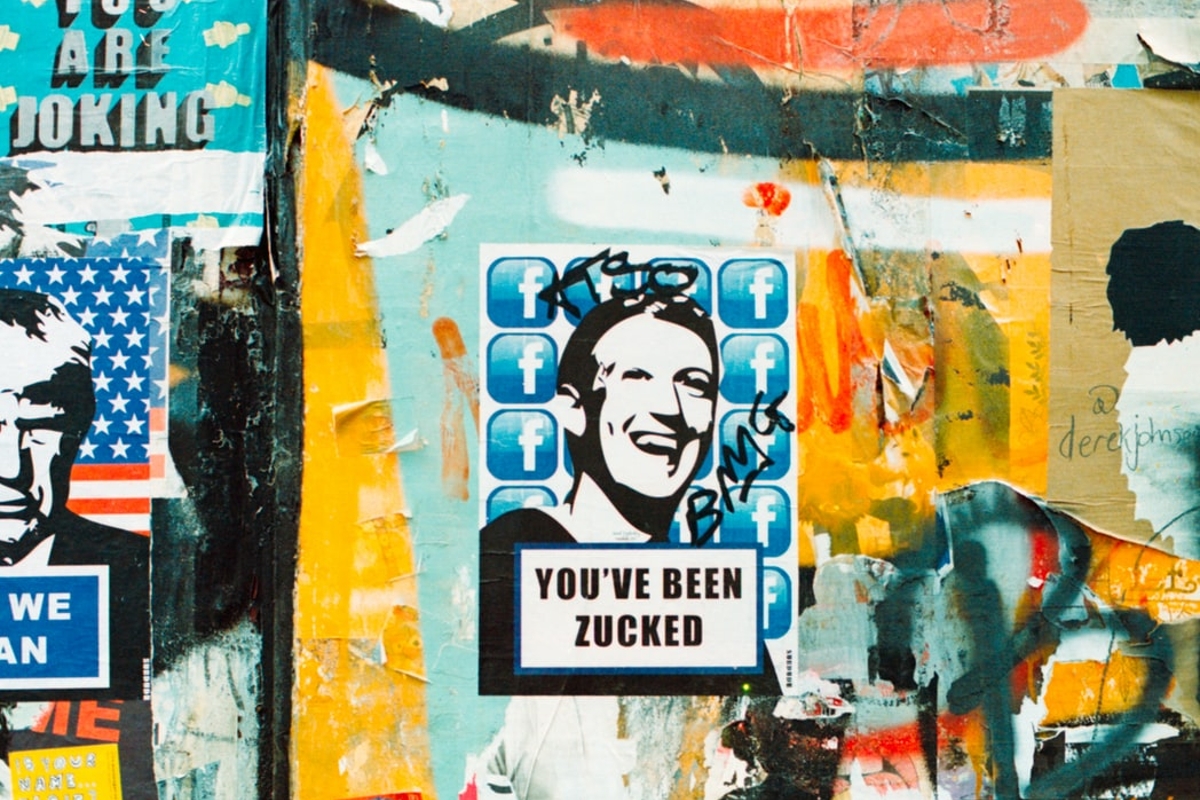 Google facebook ads are deceptive and information stealing