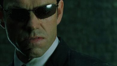 Smith reloaded weaving hugo agente filmplakat agentes soundtrack vestuario 2003 returning mcu combo dceu groff yahya abdul announced priyanka neil